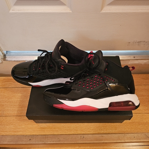 Jordan Black Athletic Shoes Performance Excellence - Picture 9 of 12